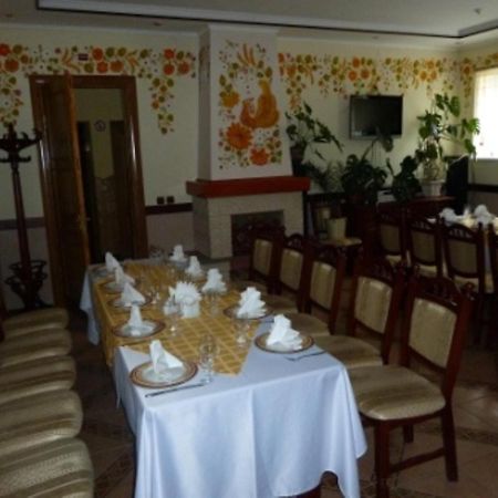 Hotel Zelenyi Klyn Iwano-Frankiwsk Zewnętrze zdjęcie