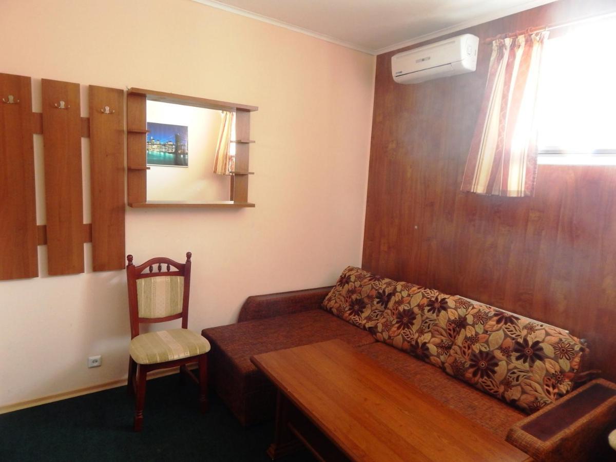 Hotel Zelenyi Klyn Iwano-Frankiwsk Zewnętrze zdjęcie