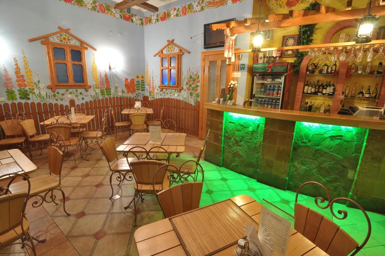 Hotel Zelenyi Klyn Iwano-Frankiwsk Zewnętrze zdjęcie